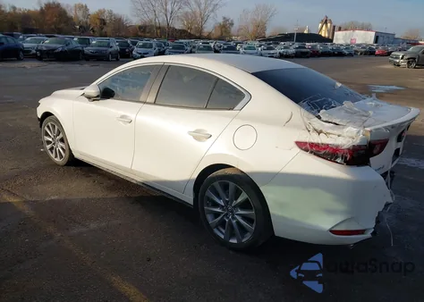 2022 Mazda Mazda3 Preferred из США, поврежденный, VIN 3MZBPACL7NM316710